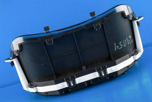 Instrumentpanel til Toyota RAV4 2016-2019 (Type IV, Fase 2)  (TOYOTA|83800-42R60|)