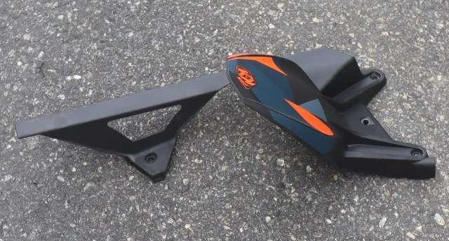MC, Deksel, kjede til MC KTM 1290 Super Duke R 2020-2023
