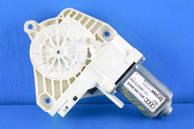 Ruteheis, kun motor, høyre foran til Audi A4, 2007-2014 (Type IV) (B8) (B8) (VAG|8K0 959 802 A)