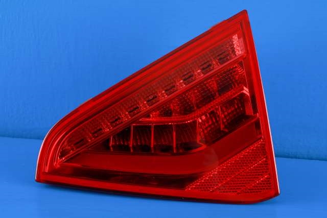 Baklykt høyre indre til Audi A5 2007-2016 (Type I) (VAG|8T0 945 094 C|)