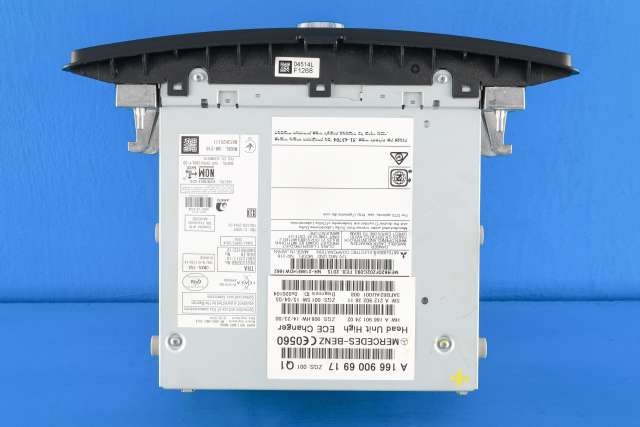 Bilstereo navigasjon til Mercedes GLE 2015-2018 (Fase 2) (W166) (W166) (MERCEDES|A 166 900 69 17|)