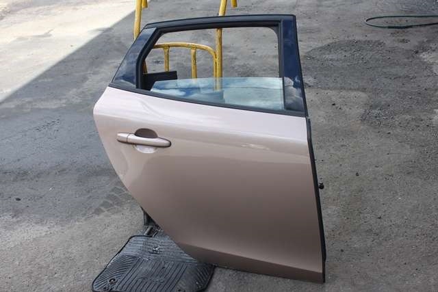 Dør høyre bak til Volvo V40, 2012-2019