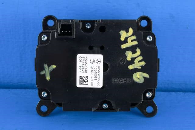 Bryter diverse til Mercedes GLE 2015-2018 (Fase 2) (W166) (W166) (MERCEDES|A 292 905 03 00|)