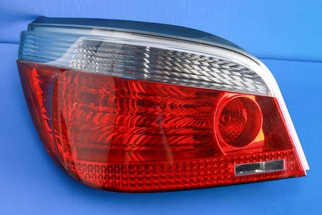 Baklykt venstre til BMW 5-Serie, 2003-2010 (E60/E61) (E60/E61) (BMW|6 910 767)