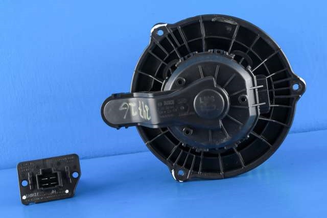 Varmeapparat motor til Kia Sportage 2010-2016 (Type III) (BOSCH|F 00S 3B2 441|)