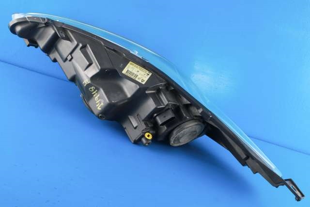 Frontlykt høyre halogen til Ford Fiesta 2008-2012 (Type VI, Fase 1)  (HELLA|1EL 247 045-06|8A61-13W029-CG|)