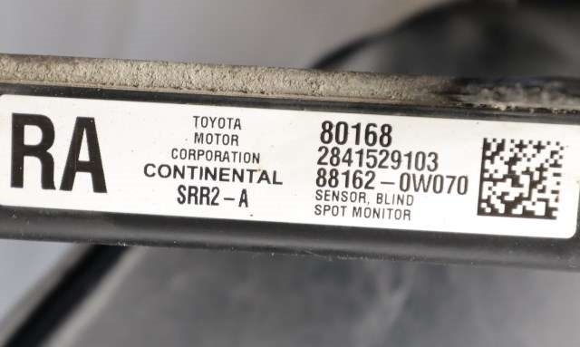 Sensor blindsone til Toyota RAV4 2013-2015 (Type IV, Fase 1) (TOYOTA|88162-0W070|)