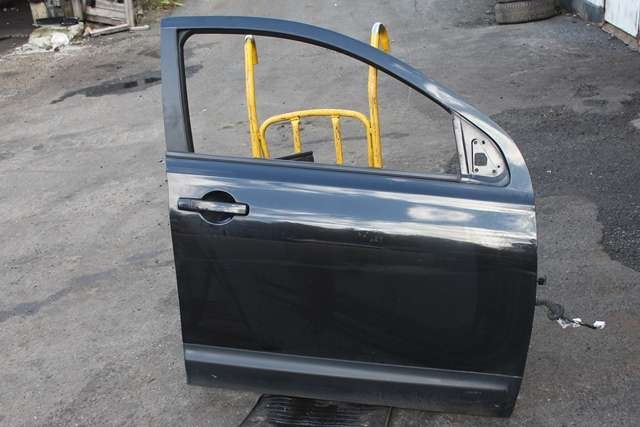 Dør høyre foran til Nissan Qashqai, 2007-2010 (Type I, Fase 1)