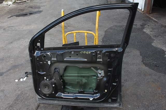 Dør høyre foran til Nissan Qashqai 2007-2010 (Type I, Fase 1)
