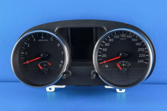 Instrumentpanel til Nissan Qashqai 2010-2014 (Type I, Fase 2) (NISSAN|24810-BR01B|)