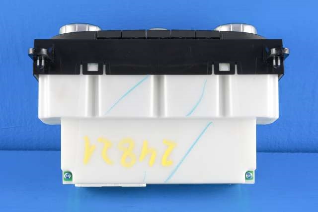 Varmeapparat betjening til Nissan Qashqai 2010-2014 (Type I, Fase 2)  (NISSAN|27500-BR46C|)