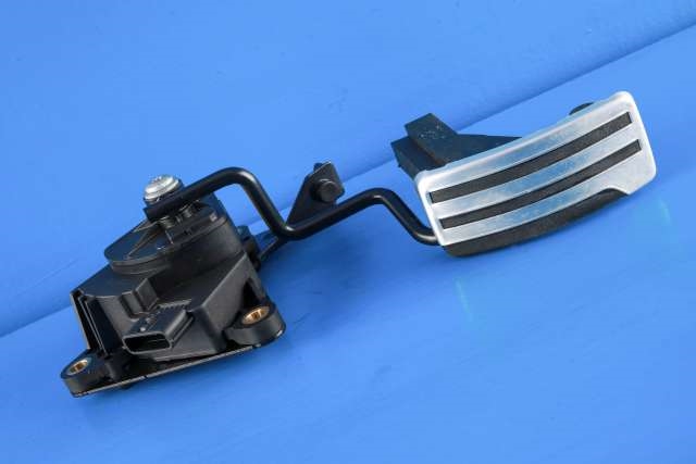 Pedal gass til Nissan Qashqai, 2010-2014 (Type I, Fase 2) (NISSAN|2972B-00419)