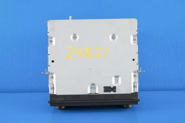 Bilstereo navigasjon til Nissan Qashqai 2010-2014 (Type I, Fase 2)  (NISSAN|25915-BH30E|)