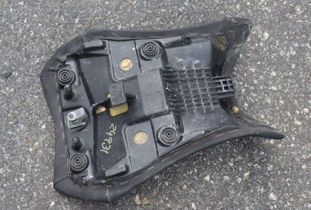 MC, Sal/sete, fremre til MC Yamaha YZF-R125 2008-2013  