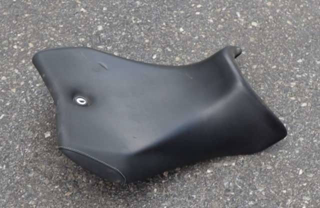 MC, Sal/sete, fremre til MC Yamaha YZF-R125 2008-2013  