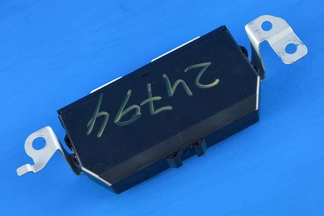 Styreenhet elektrisk bakluke til Toyota RAV4 2013-2015 (Type IV, Fase 1)  (TOYOTA|89222-42033|)