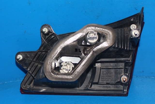 Baklykt venstre indre til Subaru Outback 2009-2014 (Type IV)