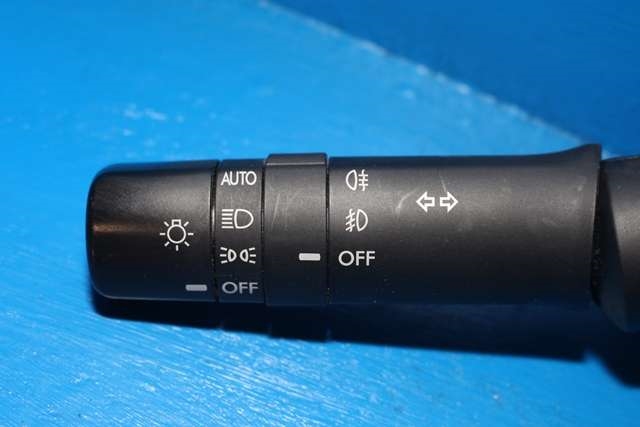 Bryter blink til Subaru Outback 2009-2014 (Type IV)  