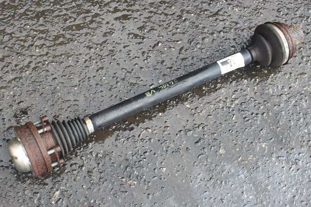 Drivaksel venstre bak, diesel/manuell til Audi A4, Allroad, 2009-2016 (Type I) (B8) (B8) (VAG|8K0 501 203 J)