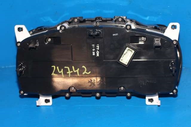 Instrumentpanel til Opel Combo E 2019-->>  (PSA|98 177904 80|)