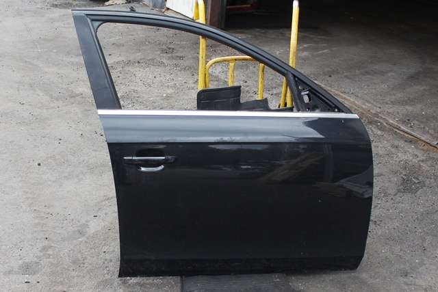 Dør høyre foran til Audi A4, Allroad 2009-2016 (Type I) (B8) (B8)