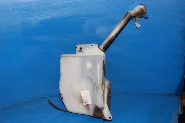 Spylertank foran til Nissan Qashqai 2010-2014 (Type I, Fase 2)