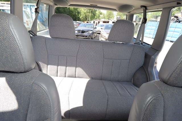 Sete bak til Jeep Cherokee, 1997-2001 (Type II, Fase 2)  