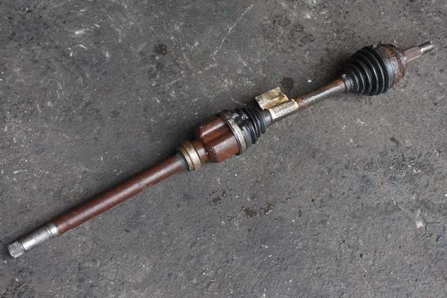 Drivaksel høyre foran, diesel/manuell til Peugeot 308, 2013-2021 (Type II)