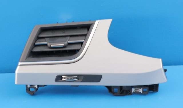 Dashbord friskluftdyse venstre til Audi Q7, 2015-->> (Type II)  (VAG|4M1 820 901 P)