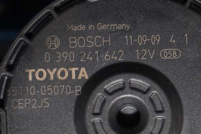 Viskermotor frontrute komplett m/overføring til Toyota Avensis 2009-2015 (Type III, Fase 1)  (BOSCH|0 390 241 642|85110-05070-B|)