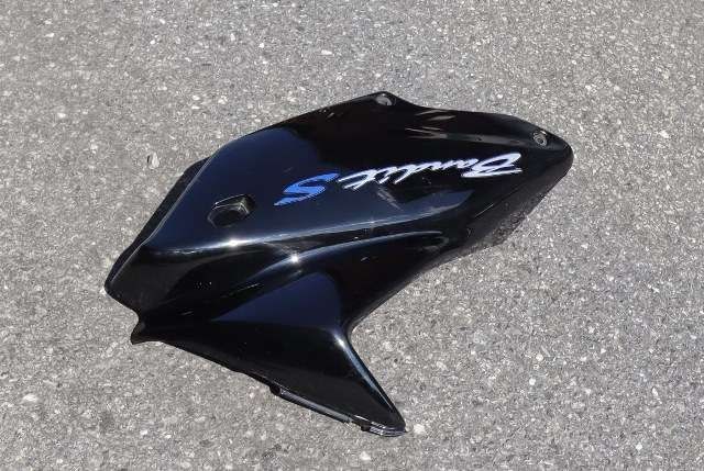 MC, Kåpe, høyre til MC Suzuki GSF 600 Bandit 1995-2004  