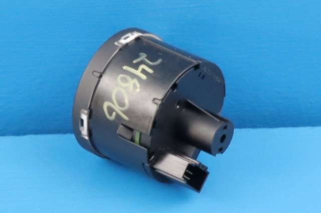 Bryter lys til VW Golf VII 2012-2017 (Fase 1)  (VAG|5G0 941 431 BD|)