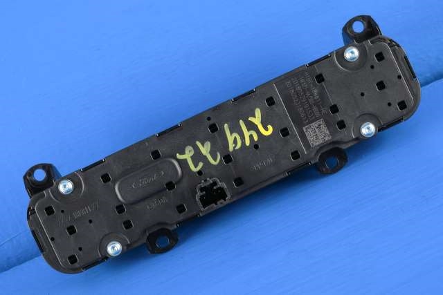 Bilstereo betjeningspanel til Ford Transit Custom 2013-2023 (Type I)  (FORD|H1BT-18K811-HE|)