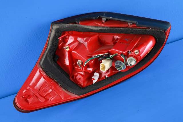 Baklykt høyre til Toyota RAV4 2006-2009 (Type III, Fase 1)  