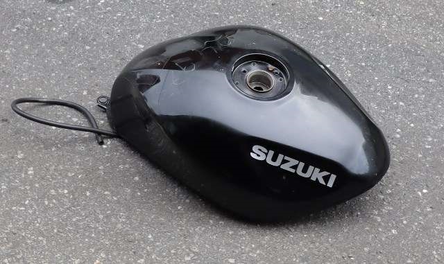 MC, Bensintank til MC Suzuki GSF 600 Bandit 1995-2004