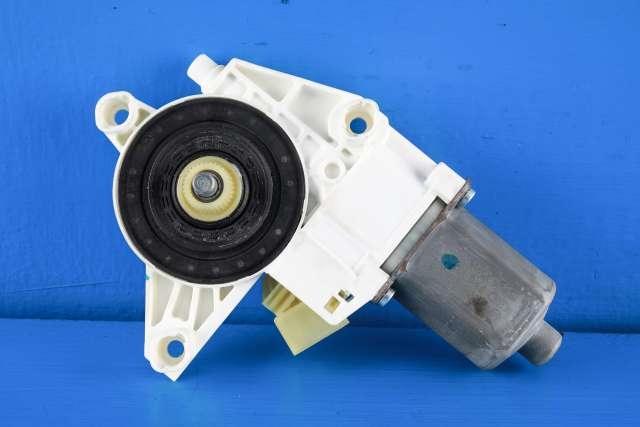 Ruteheis, kun motor, venstre foran til Mercedes ML 2005-2011 (W164) (W164) (BOSCH|0 130 822 273|A 251 820 07 42|)
