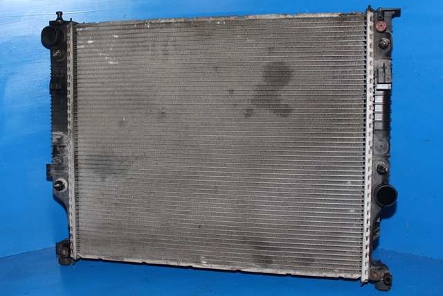 Radiator (automat gir) til Mercedes ML 2005-2011 (W164) (W164) (MERCEDES|A 251 500 03 04|)