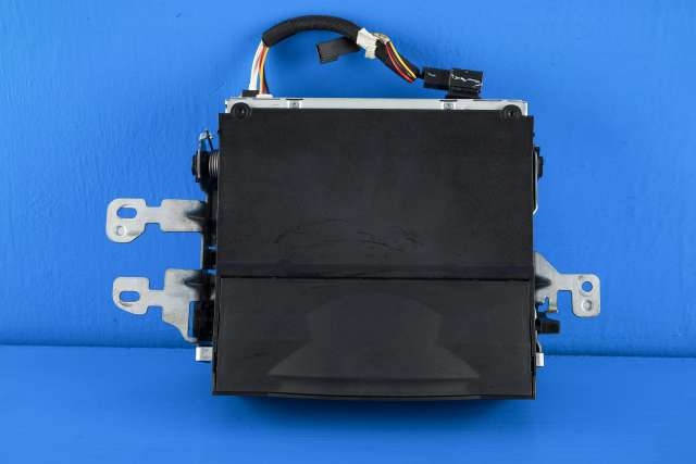 Bilstereo CD-veksler til Mercedes ML 2005-2011 (W164) (W164) (MERCEDES|A 211 870 61 89|)