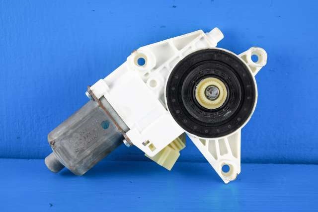 Ruteheis, kun motor, høyre foran til Mercedes ML 2005-2011 (W164) (W164) (BOSCH|0 130 822 272|A 251 820 08 42|)
