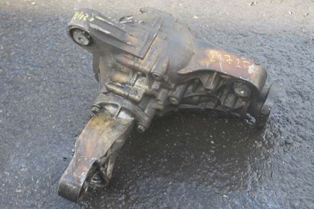 Kardang klokke foran til Mercedes ML 2005-2011 (W164) (W164) 