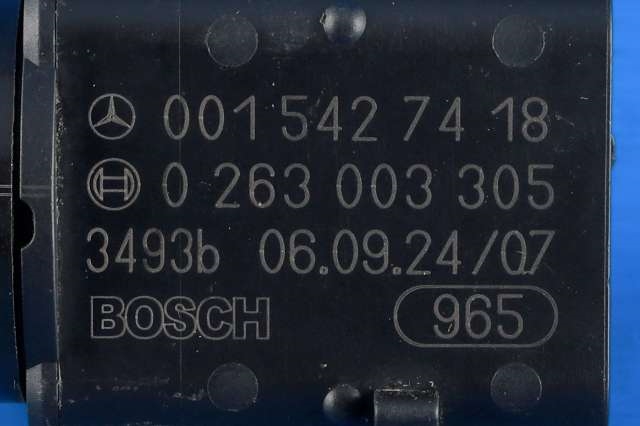 Parkeringssensor foran til Mercedes ML 2005-2011 (W164) (W164) (BOSCH|0 263 003 305|001 542 74 18|)