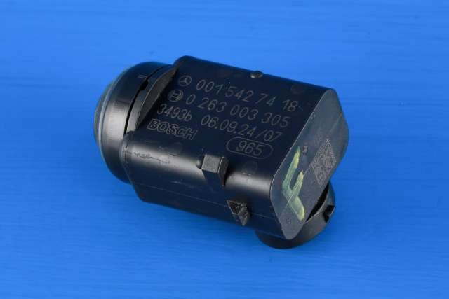 Parkeringssensor foran til Mercedes ML 2005-2011 (W164) (W164) (BOSCH|0 263 003 305|001 542 74 18|)