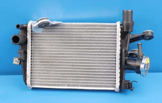 MC, Radiator høyre til MC BMW R1250 GS, 2019-2023 (Dual Sport) (Dual Sport) (BMW|17.11-8 546 416)
