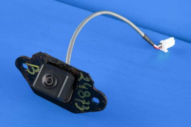 Parkeringskamera bak til Nissan Qashqai, 2010-2014 (Type I, Fase 2)  (NISSAN|28442-EY00A)