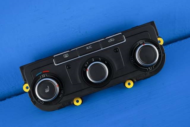Varmeapparat betjening til VW Transporter / Caravelle, 2009-2015 (Fase 2) (T5) (T5) (HELLA|5HB 010 259-89)