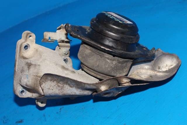 Motorfeste til Mercedes ML 2005-2011 (W164) (W164) (MERCEDES|A 251 240 31 17|)