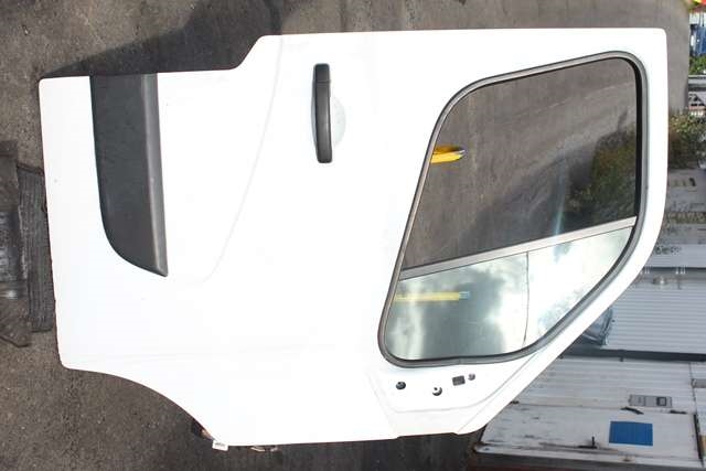 Dør høyre foran til Renault Master, 2014-->> (Type III, Fase 2)