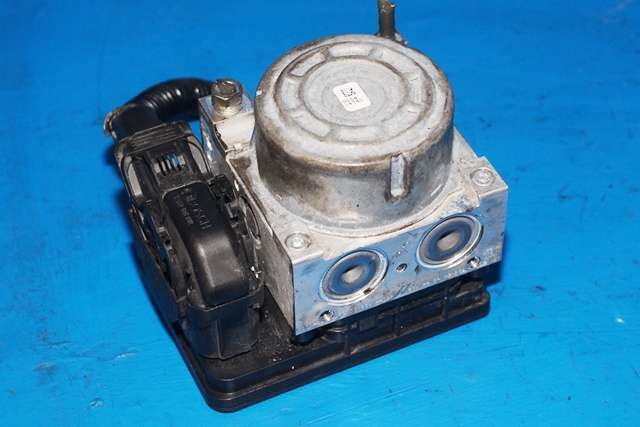 ABS sentral til Mazda 3 2013-2016 (Type III, Fase 1)  (MAZDA|BPM5-45-7A0|)