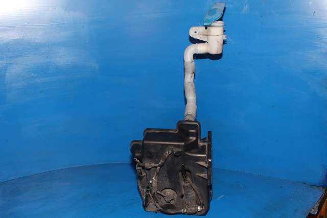 Spylertank foran til VW Golf VI, 2008-2012 (VAG|1K0 955 453 S)