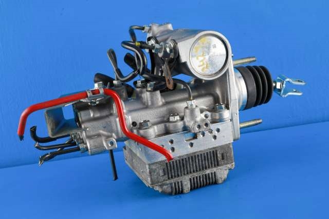 ABS sentral til Toyota Yaris 2012-2014 (Type III, Fase 1)  (TOYOTA|47210-52070|)